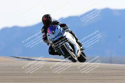 media/Jan-08-2022-SoCal Trackdays (Sat) [[1ec2777125]]/Turn 9 (125pm)/